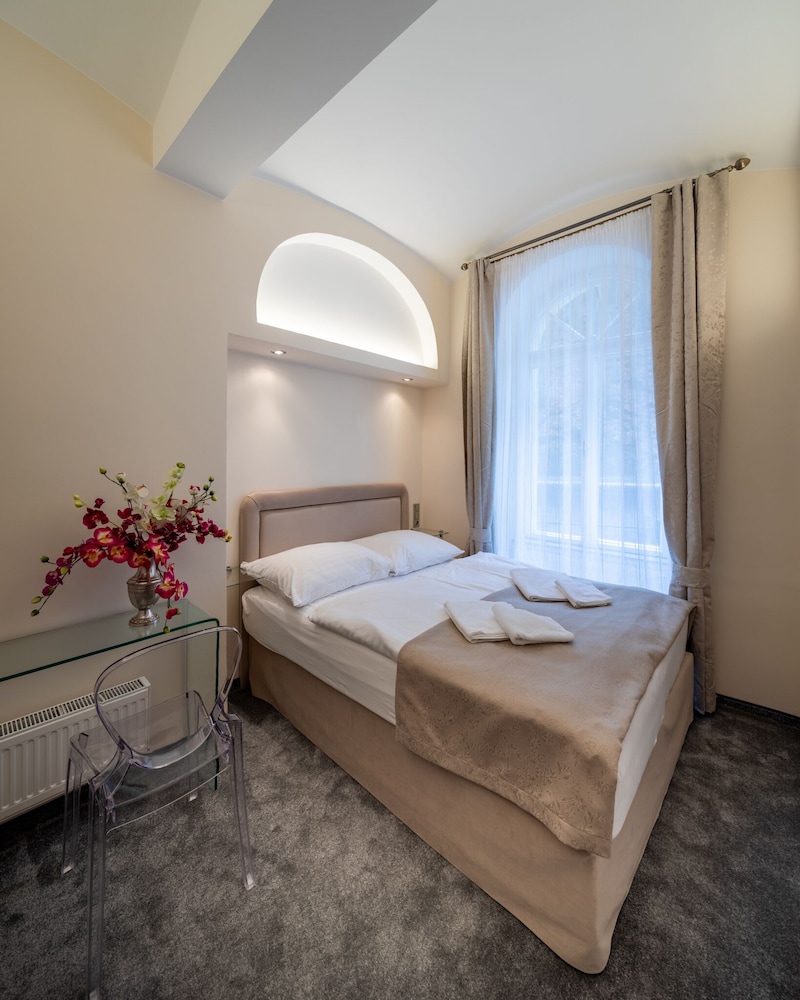 Photo - Villa Basileia Riverside