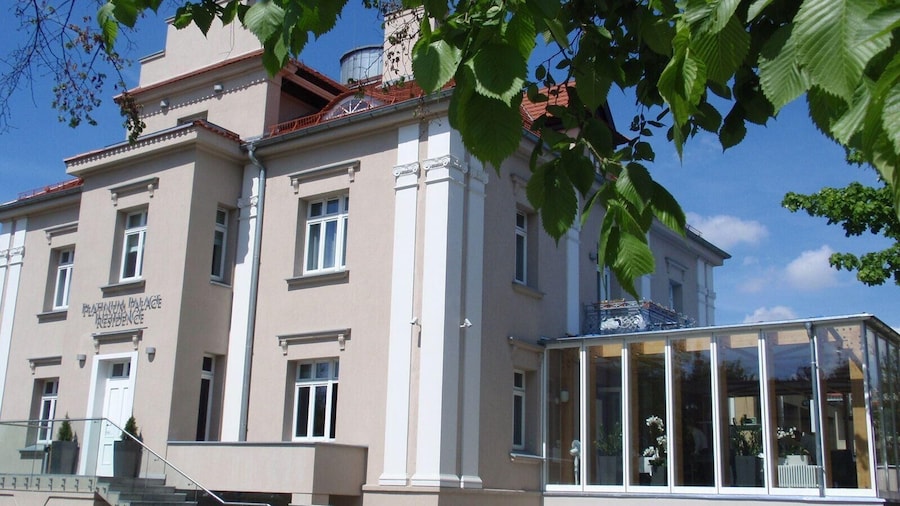 Platinum Palace Residence