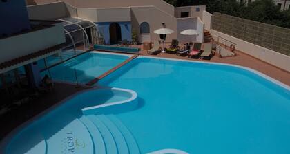 Hotel Tropis