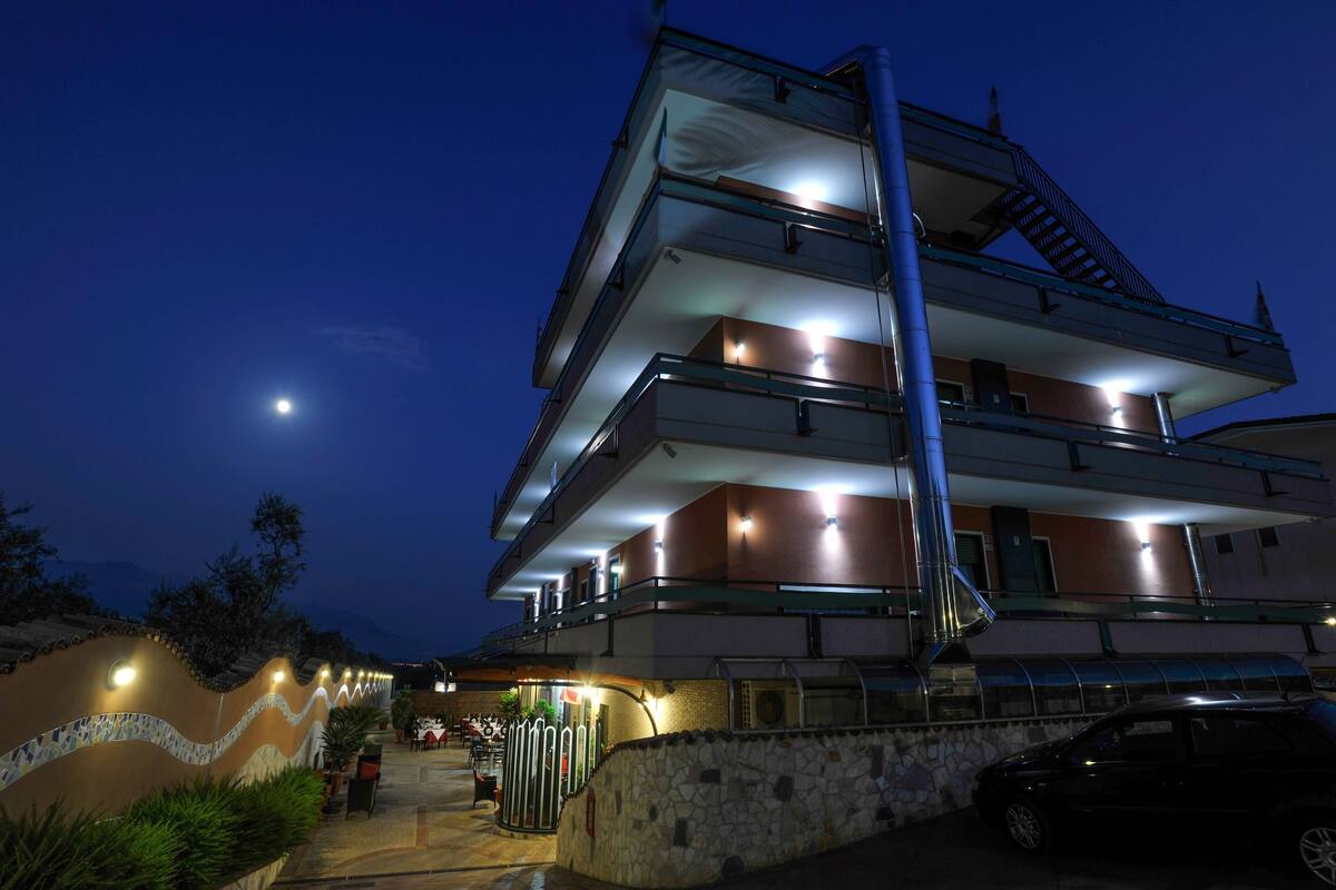 Novaresort Hotel Residence In Campagna Expedia
