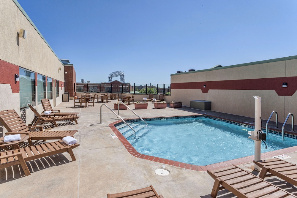 The Inn On Lake Superior In Duluth Hotel Rates Reviews On Orbitz