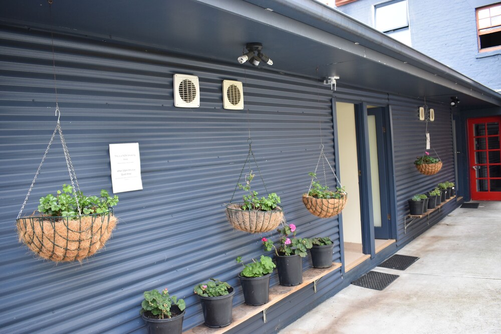 Hobart's Accommodation & Hostel