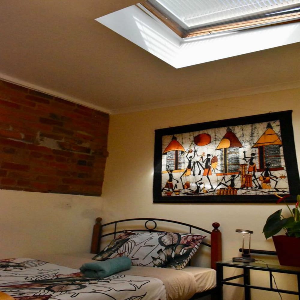 Hobart's Accommodation & Hostel