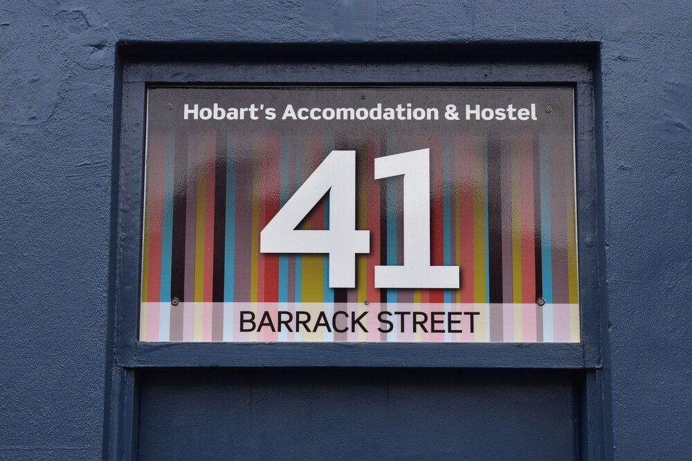 Hobart's Accommodation & Hostel