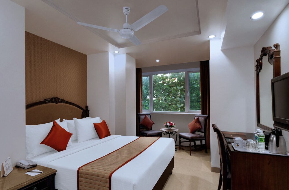 Hotel Suba Palace In Mumbai Hotel Rates Reviews On Orbitz