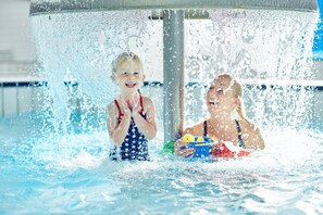 4 indoor pools