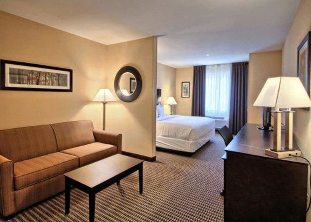 Room, Comfort Suites