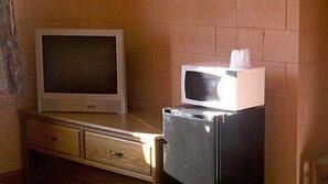 Iron/ironing board, free WiFi, alarm clocks