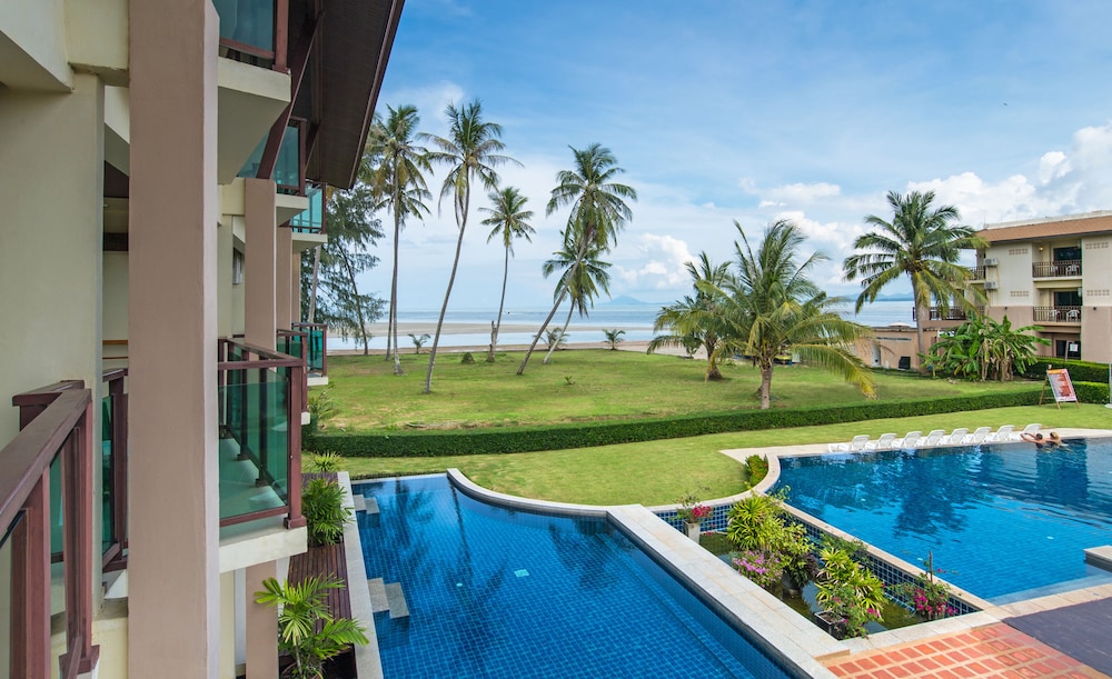 Lanta Pura Beach Resort 2018 Pictures Reviews Prices Deals Balcony View