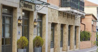 The Captain's House Boutique Hotel
