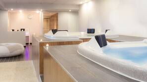Indoor spa bath