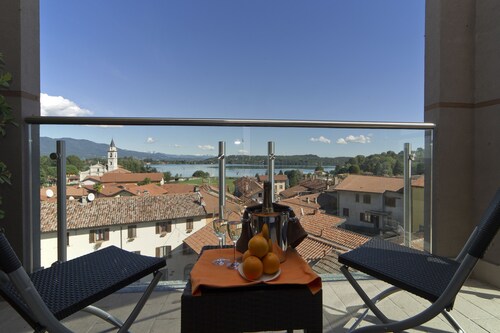 Hotel La Locanda Cadrezzate Hotel La Locanda Cadrezzate