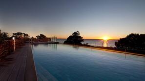 Piscina externa