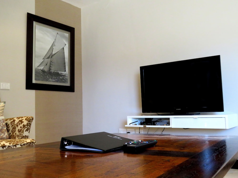 Foto - Icon Luxury Apartments