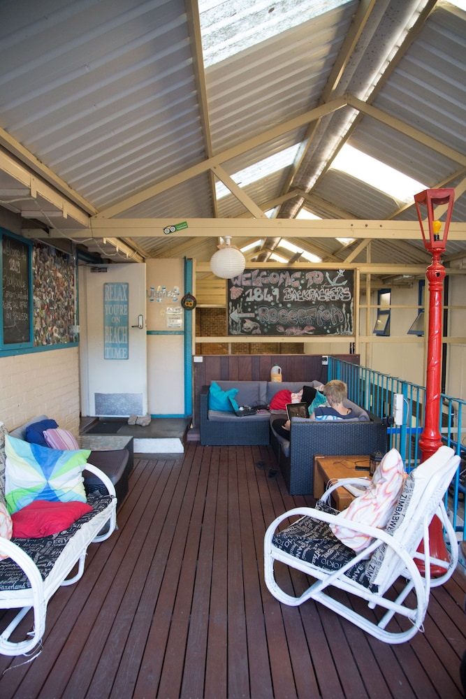 1849 Backpackers Hotel