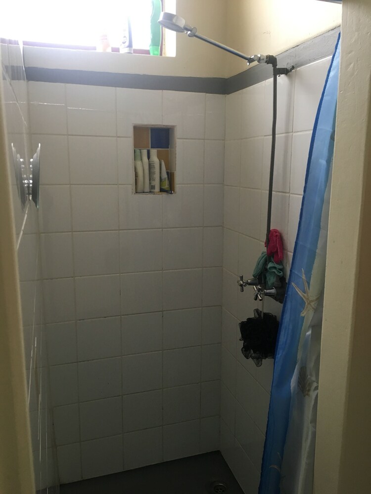 1849 Backpackers Hotel