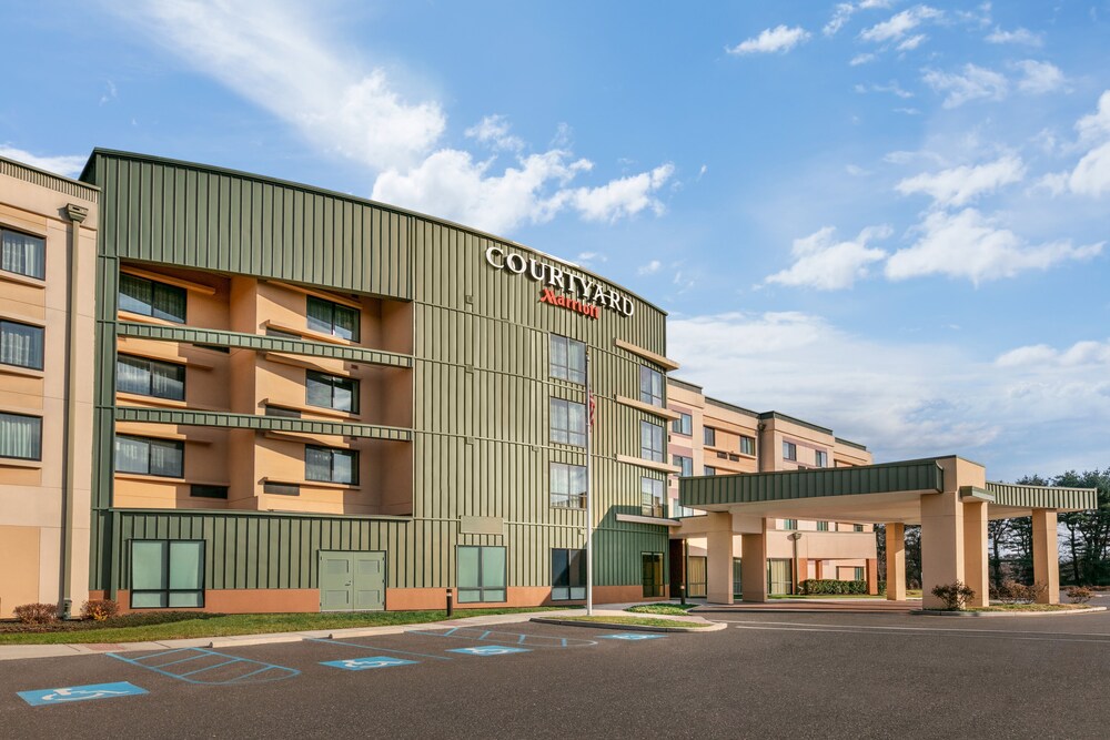 Room Deals for Courtyard by Marriott Burlington Mt. Holly Westampton