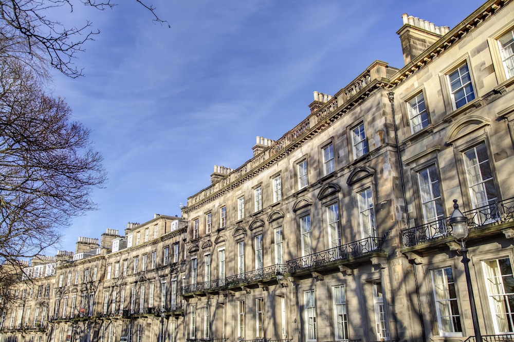 Clarendon Luxury Apartments In Edinburgh Hotel Rates - 
