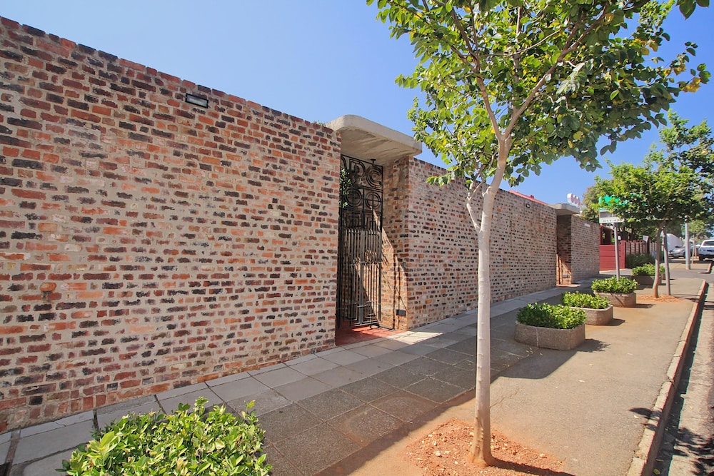 Motel Mi Pi Chi in Johannesburg, South Africa