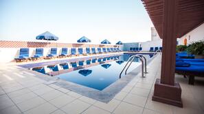 Outdoor pool, pool umbrellas