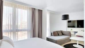 Minibar, in-room safe, desk, blackout curtains