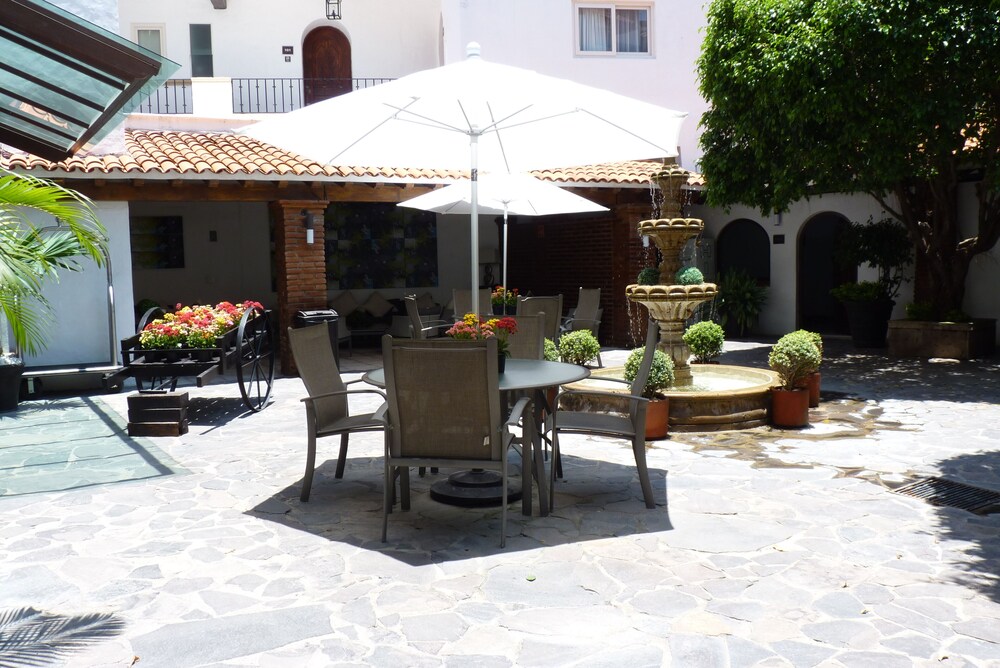 Hotel Suites Mar Elena