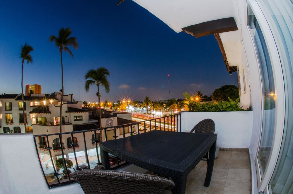 Hotel Suites Mar Elena