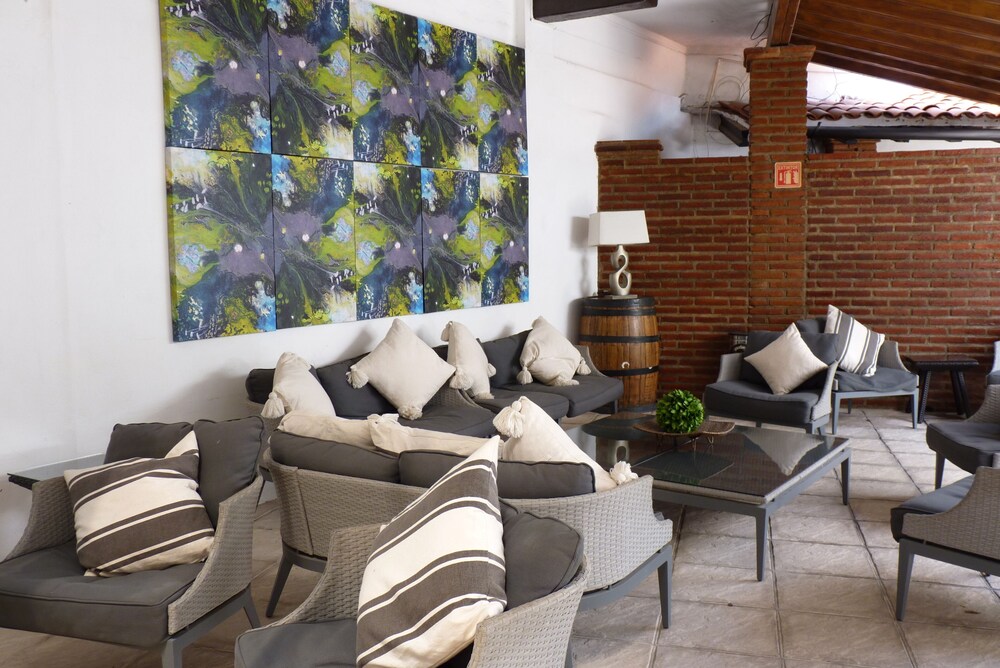 Hotel Suites Mar Elena