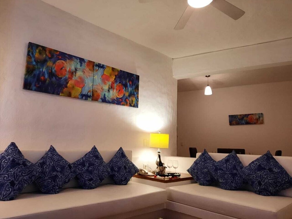 Hotel Suites Mar Elena