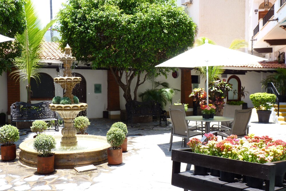 Hotel Suites Mar Elena