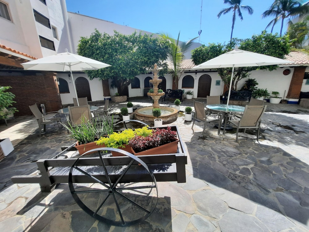 Hotel Suites Mar Elena