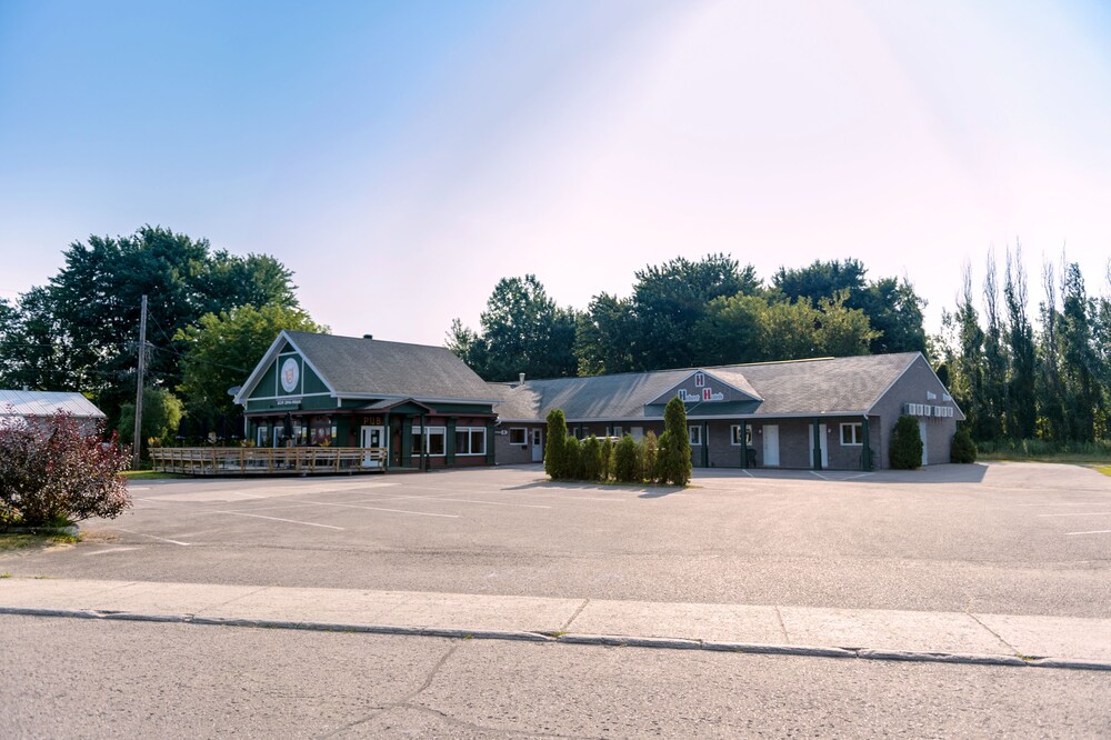 Hebert Hotels Becancour Canada Hebert Hotel Deals & Reviews (Trois-Rivieres, CAN) | Wotif