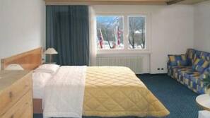 Minibar, coffre-forts dans les chambres, bureau, Wi-Fi gratuit