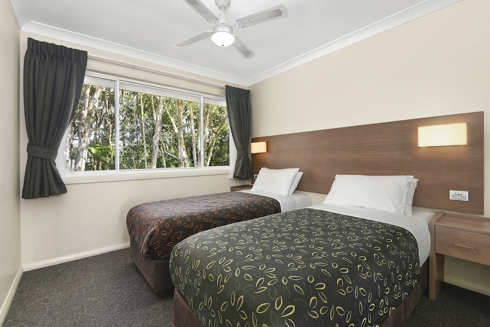 Flynns On Surf Beach Villas Port Macquarie Aus Best Price - 