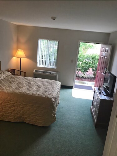 Check Expedia for Availability of Affordable Suites Hickory/Conover