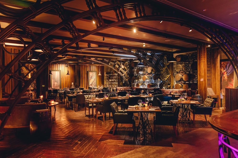 Hotel Muse Bangkok Langsuan Mgallery Sha Plus In Bangkok Hotel Rates Reviews On Orbitz