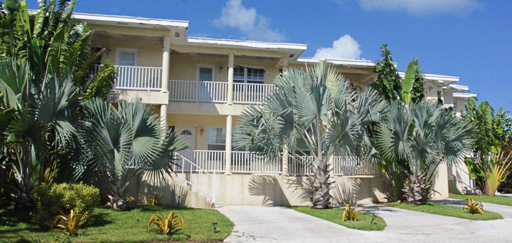 Sapphire Garden Townhouses in Georgetown, Bahamas