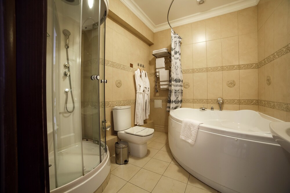 Thb Park Hotel Europe In Belgorod