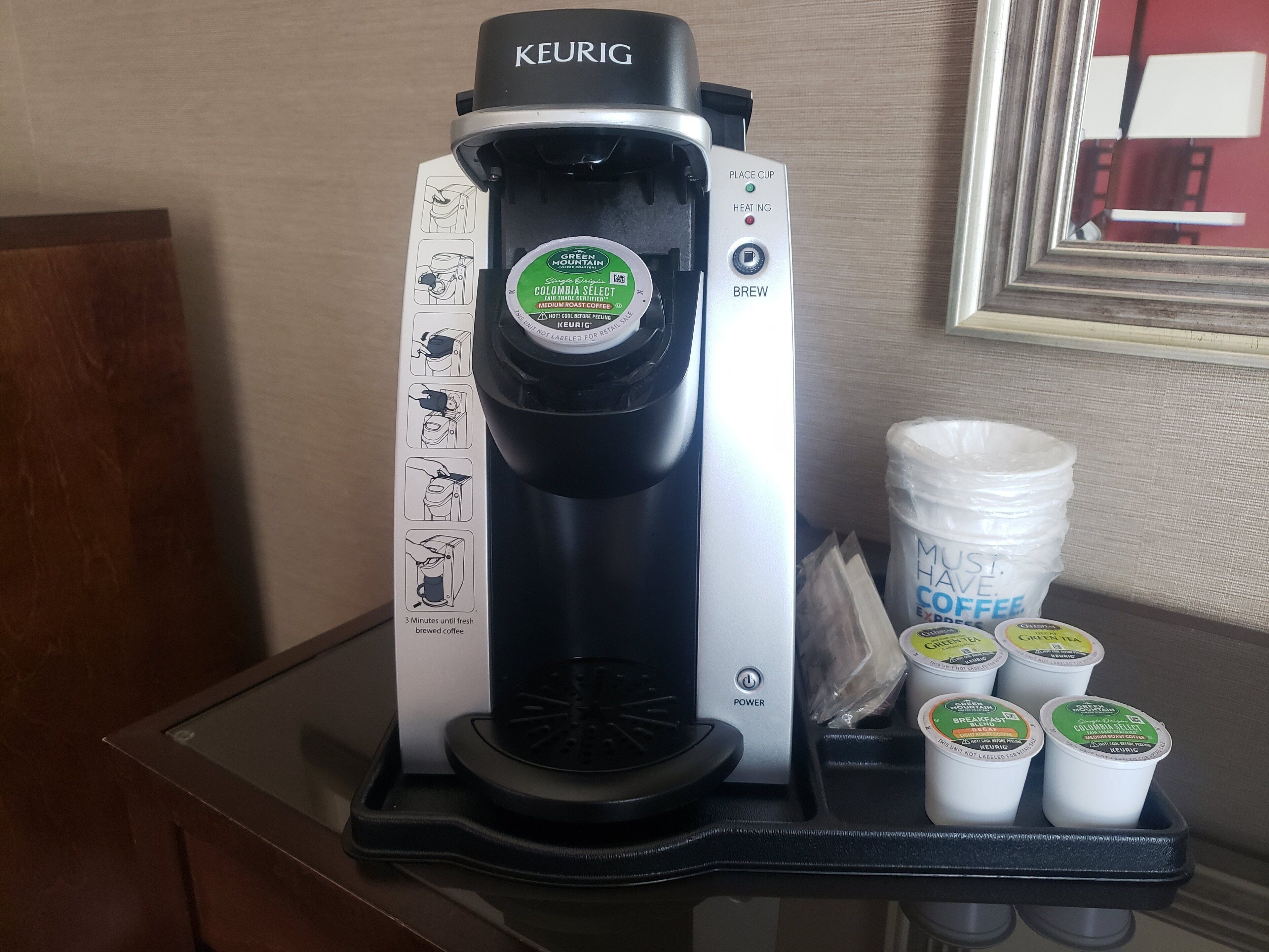 Holiday Inn Express Hotel \u0026 Suites 