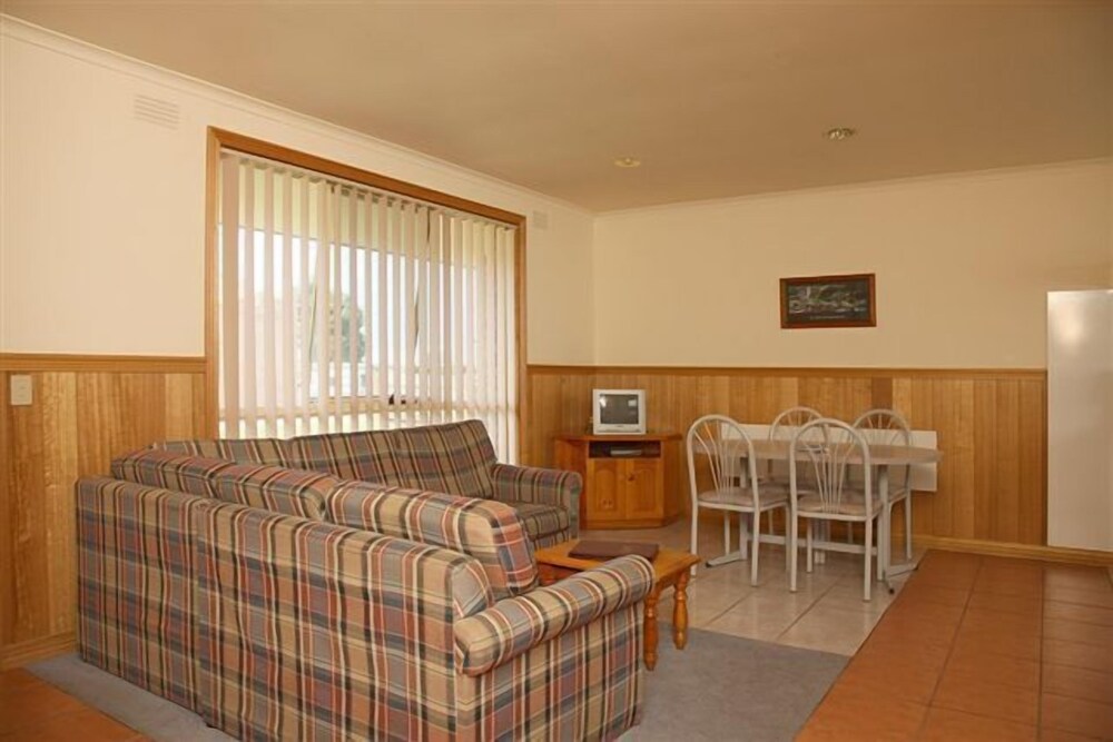 Apollo Bay Backpackers Lodge