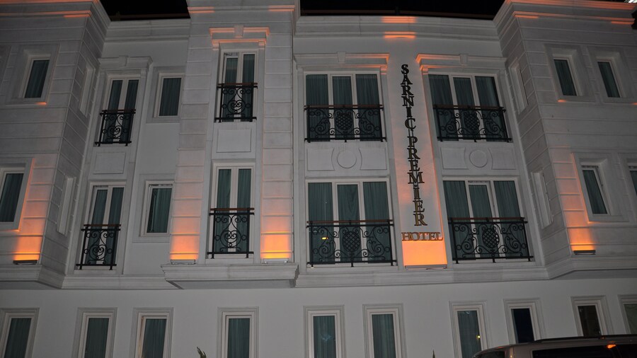 Sarnic Premier Hotel