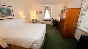 Premium bedding, in-room safe, desk, iron/ironing board