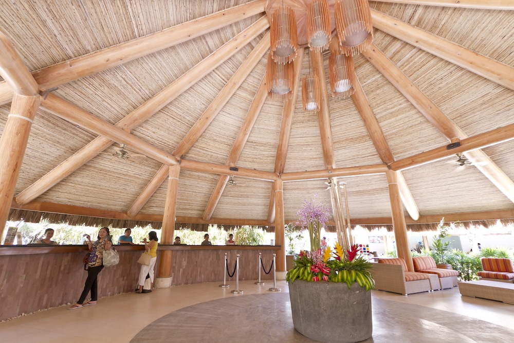 Bluewater Maribago Beach Resort Lapu Phl Expedia Ph Terrace Patio Featured Image Lobby