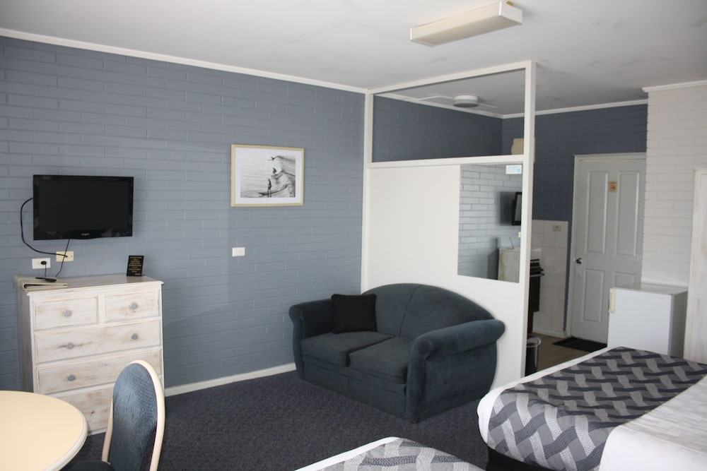 Lakeview Motel Apartments Deals Reviews Robe Aus Wotif Featured Image Standard Double Room Guestroom