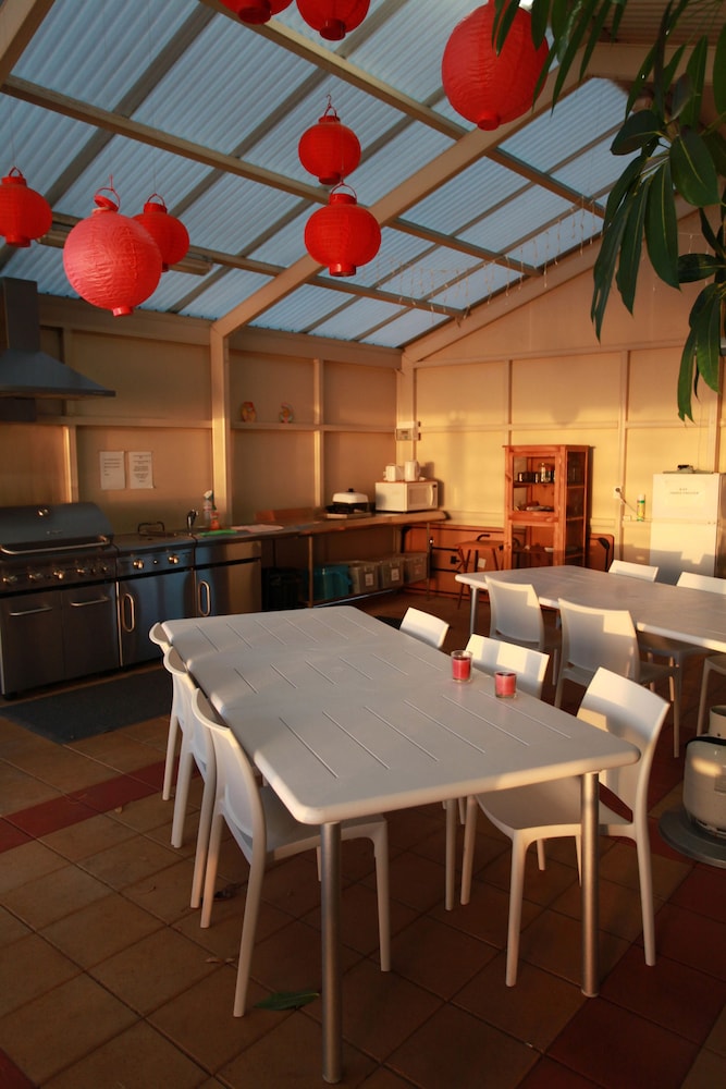 Lakeview Motel Apartments In Robe Hotel Rates Reviews On Orbitz Lakeview Motel Apartments