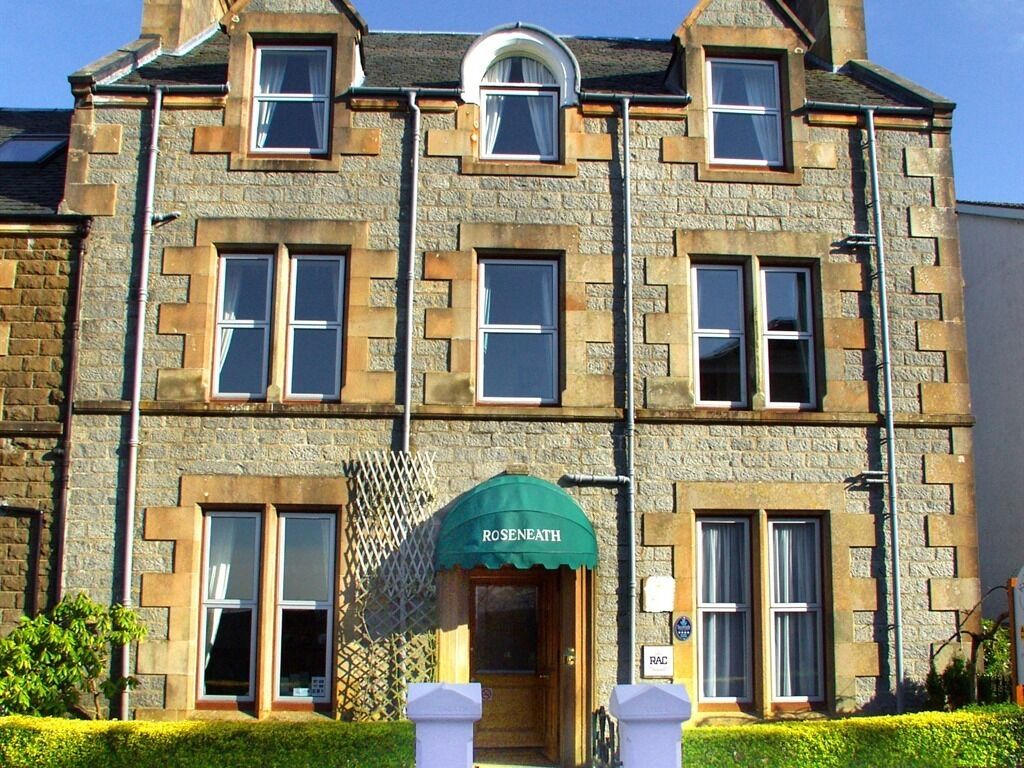 Roseneath Guest House in Oban, United Kingdom