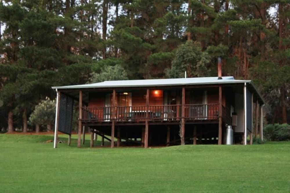 Hawke Brook Chalets