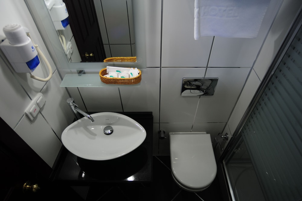 Grand Ata Park Hotel