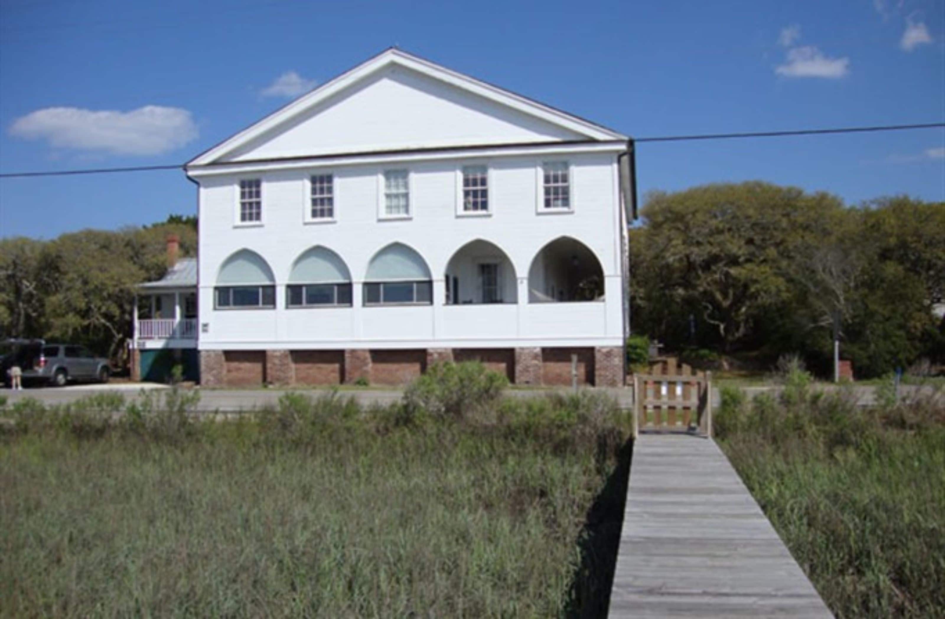 The Pelican Inn in Pawleys Island, United States