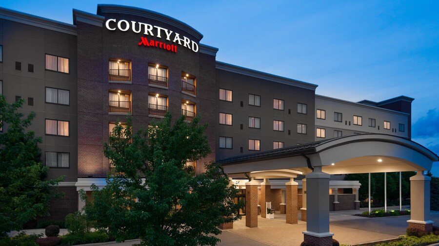 Courtyard Buffalo Airport